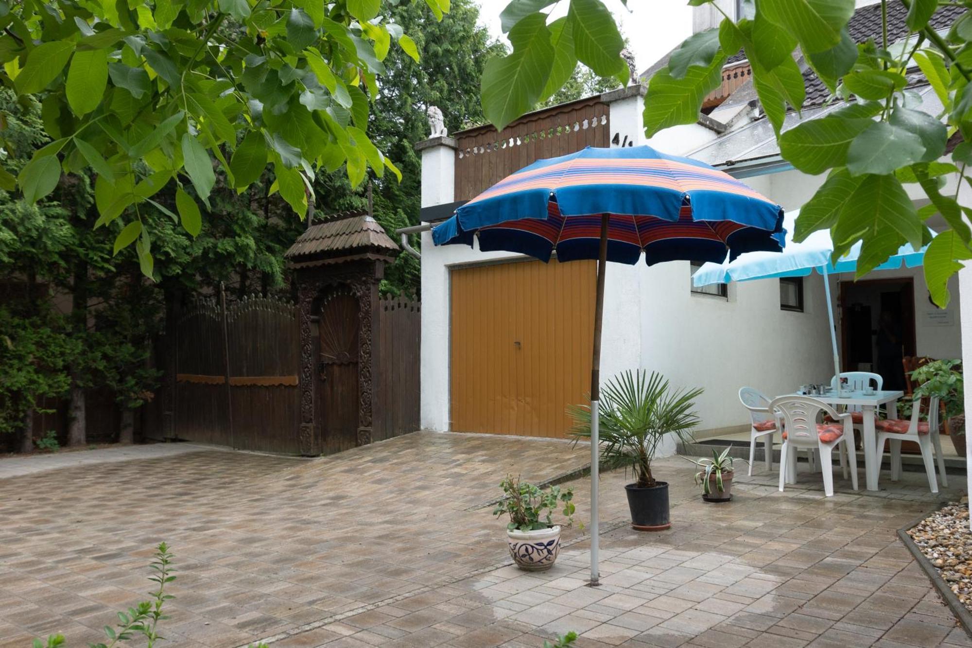 Rent A Scooter Vendeghaz Apartment Zamardi Exterior photo